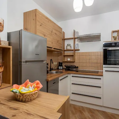 Beautiful In With Wifi *